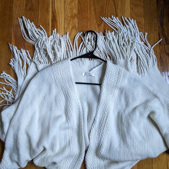 Francesca's wrap - Picture 3 of 9